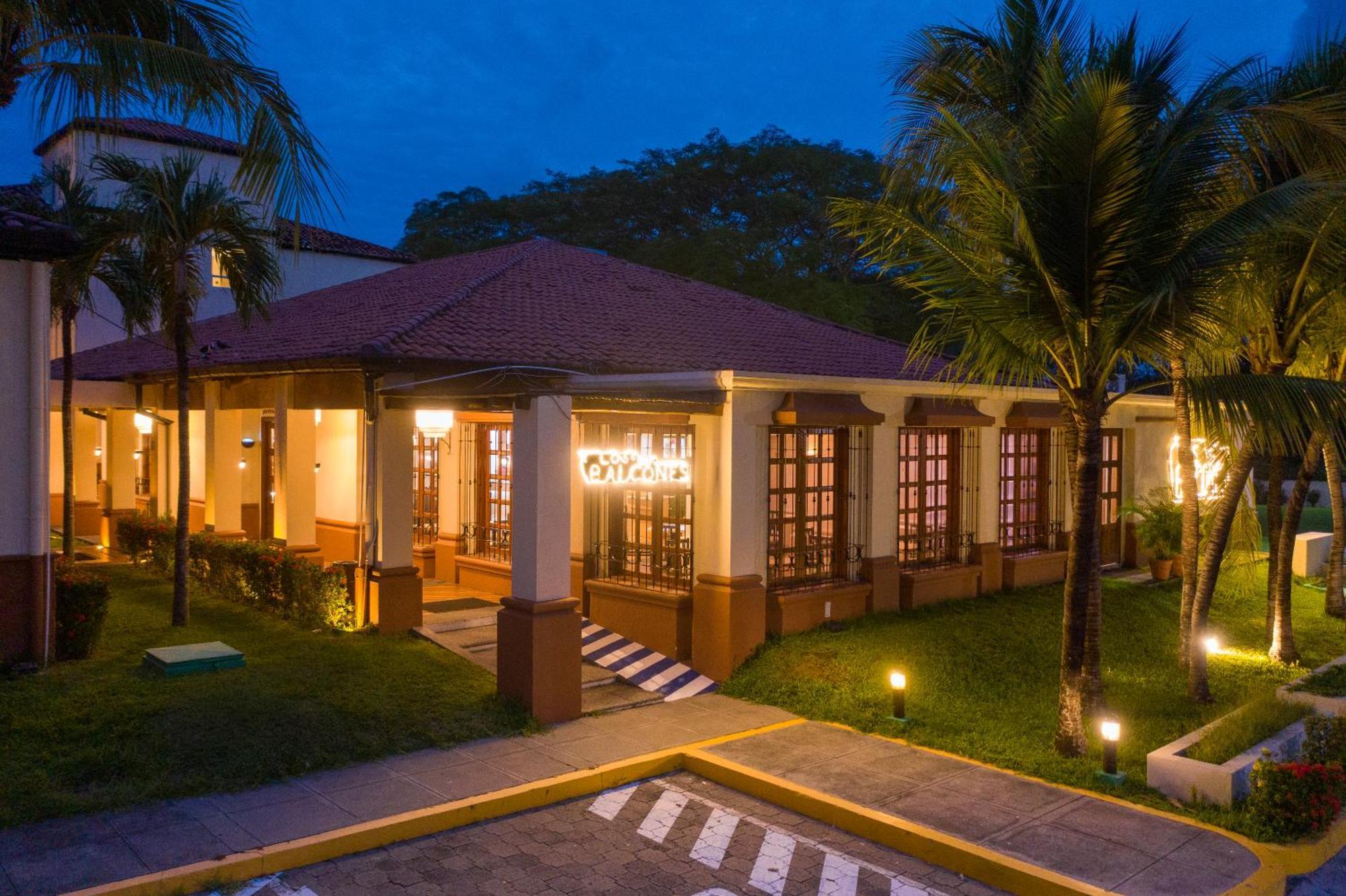 ควอลิตี้ โฮเต็ล เรียล แอโรปัวโต Hotel San Luis ภายนอก รูปภาพ